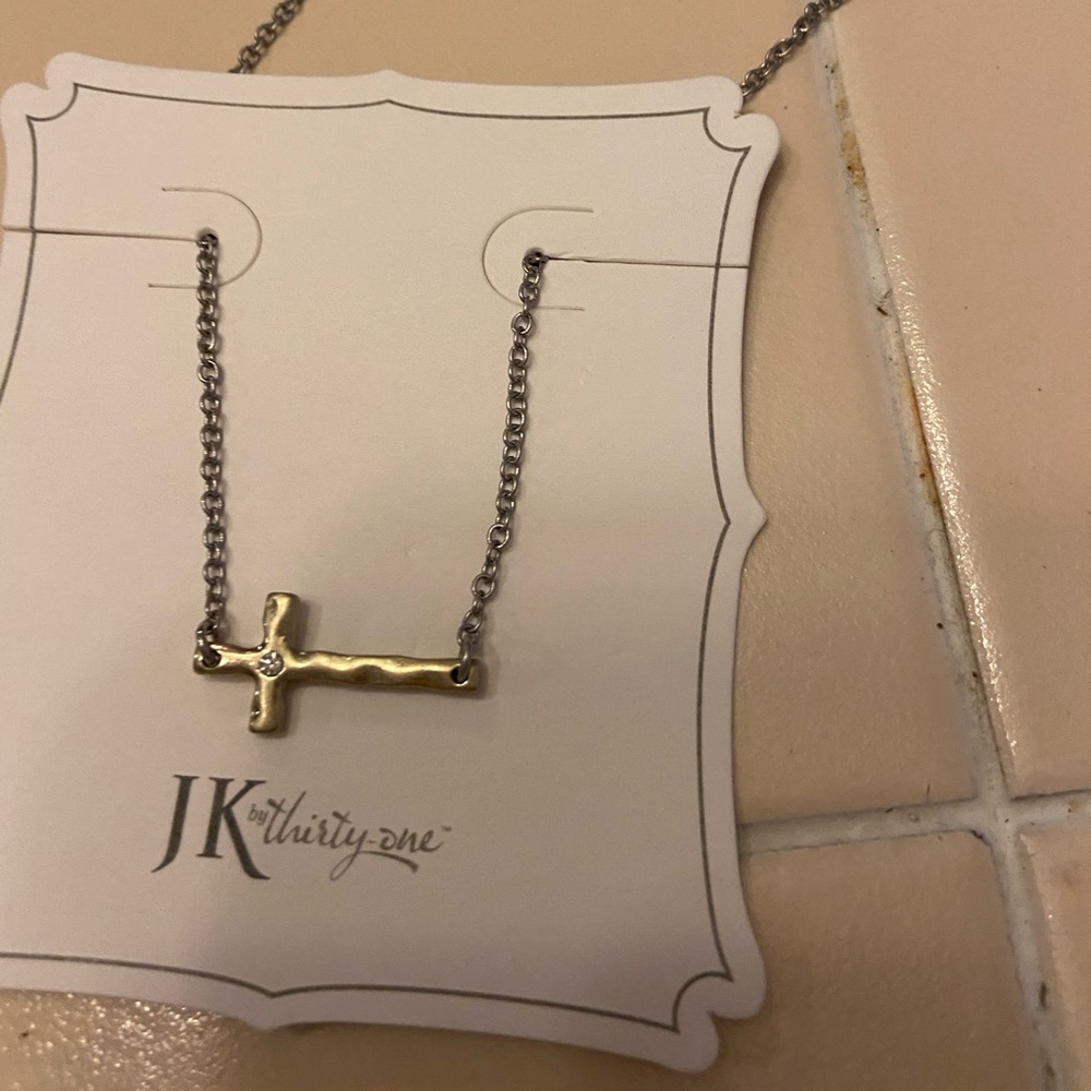 Whisper Cross Necklace Thirty-One